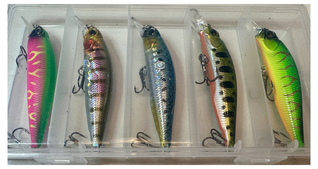 5pc Minnow Crankbait Kit - closed box front, alternate angle