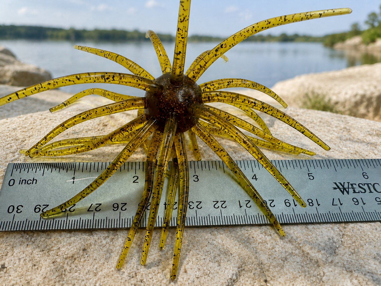 25mm Urchin Style TPE Soft Bait Light Green Pumpkin Gold Black Flake