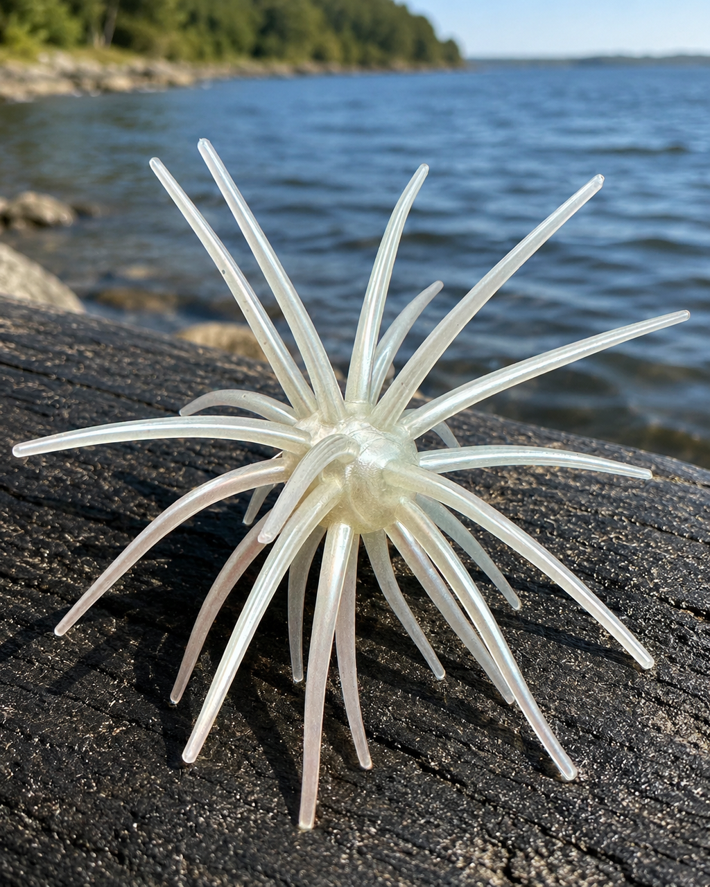 25mm TPE Urchin Style Floating Soft Bait White Pearl Bass Lure