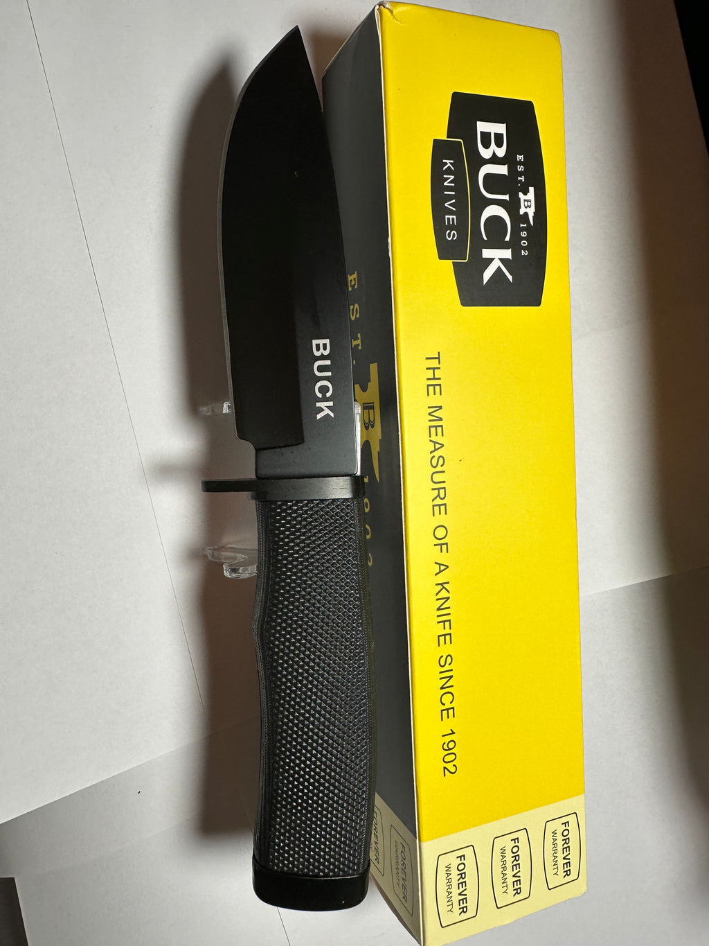 Vanguard Series Buck Style Fixed Blade Hunting Knife Black w/ Sheath - New InBox
