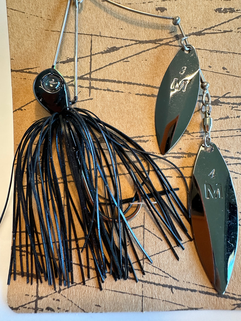 Mustad Arm Lock Spinnerbait 1/2 oz Dual Frame Bass Lure /  Black