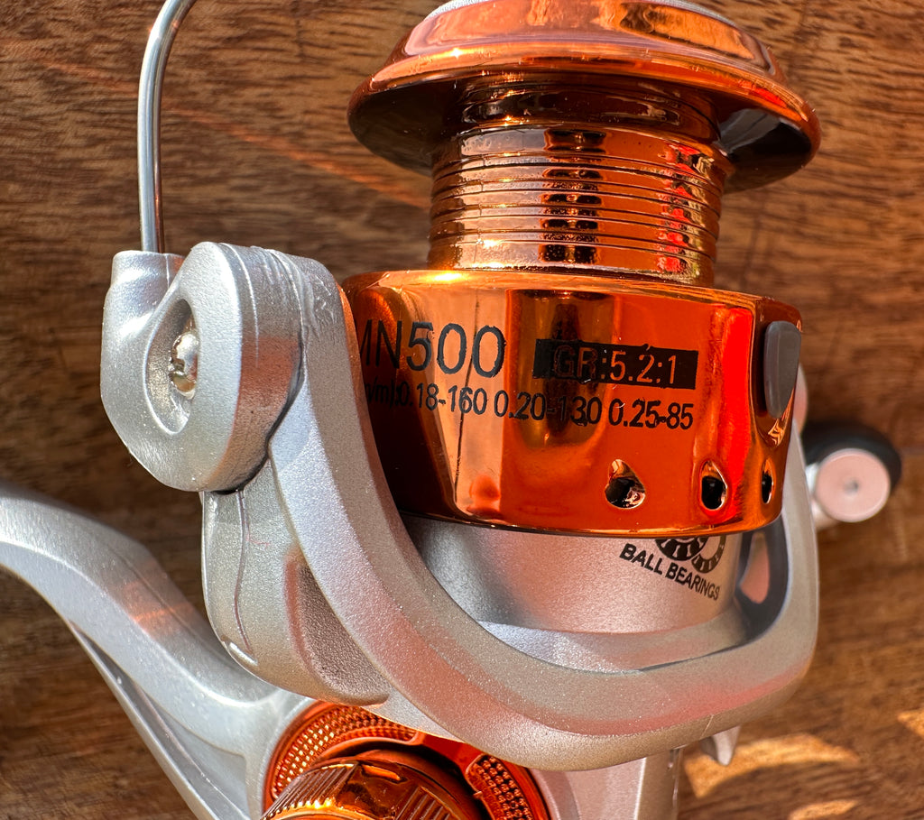 AoQiusite MN500 Spinning Reel 5.2:1 Gear Ratio Ultralight Right/Left Hand - New