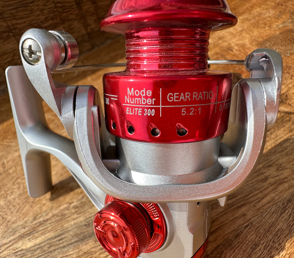 AoQiusite MN500 Spinning Reel 5.2:1 Gear Ratio Ultralight Right/Left Hand - New