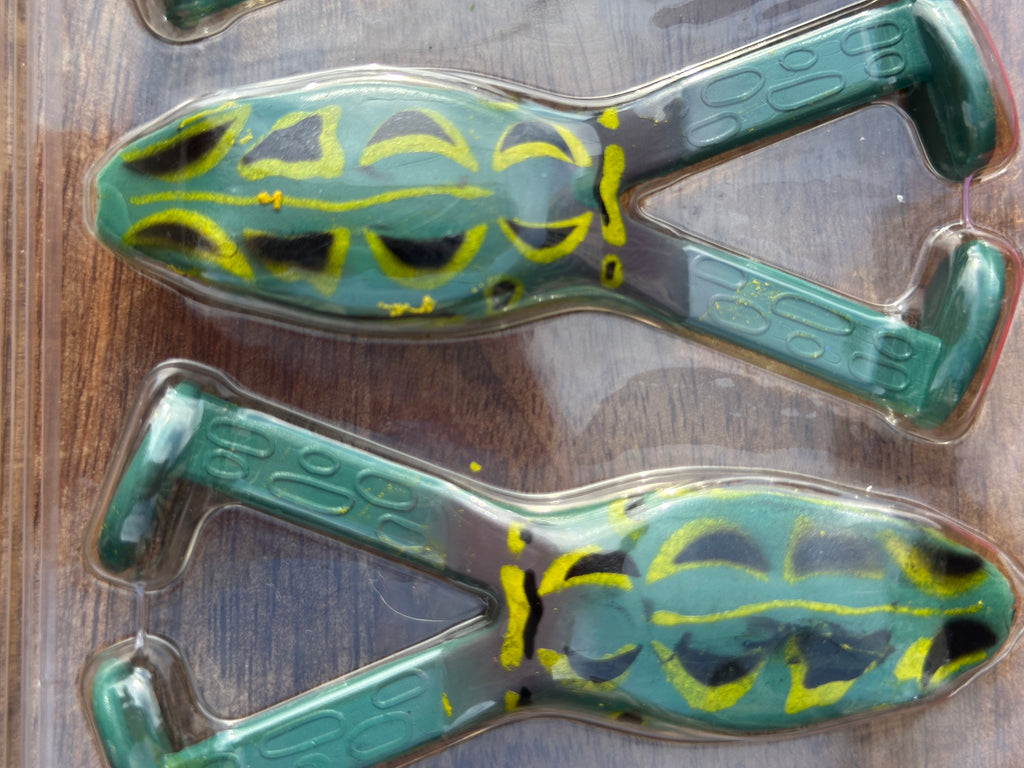 Zoom Frog Zebra Green 3 Pack Soft Hollow Body Frog Topwater Bass Fishing Lure 13