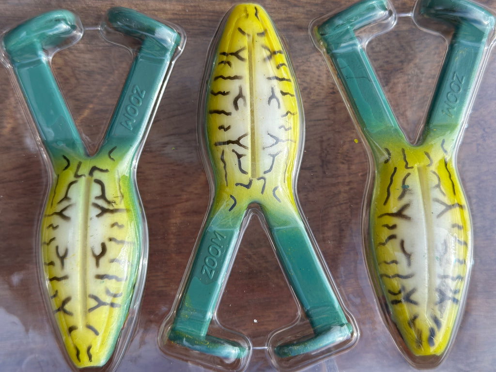 Zoom Frog Zebra Green 3 Pack Soft Hollow Body Frog Topwater Bass Fishing Lure 13