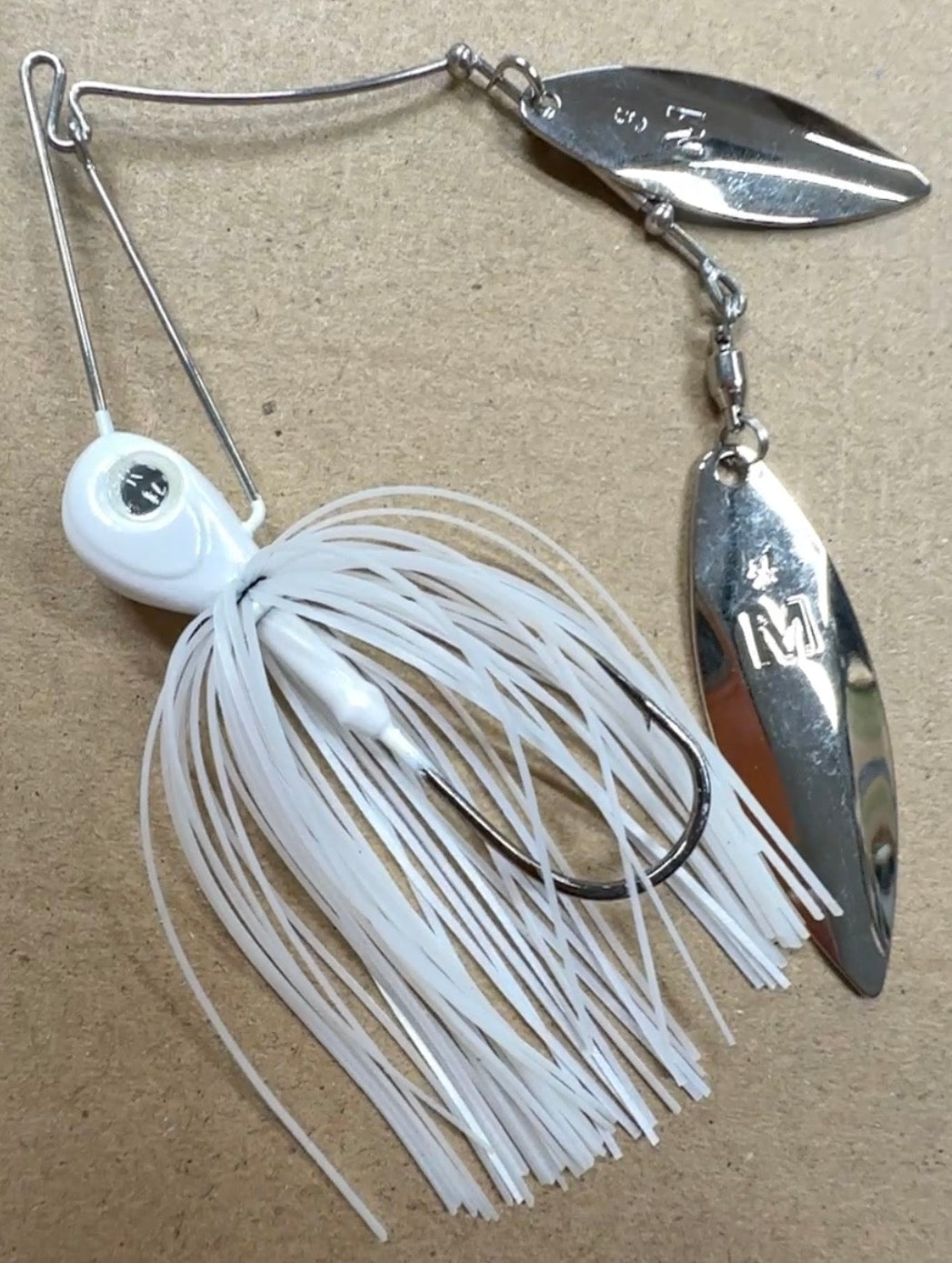 Mustad Arm Lock Spinnerbait – Pearl White – 1/2 oz (14g)
