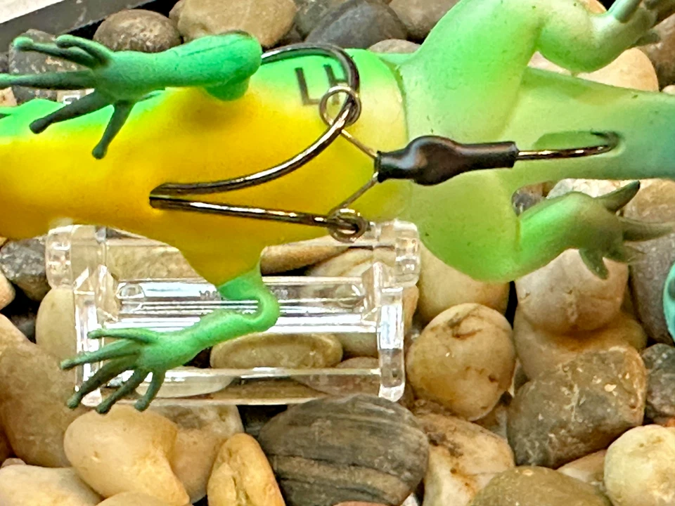 5.25" Skitter Lizard 3/4 oz Creature Lure Bass Fishing Weedless